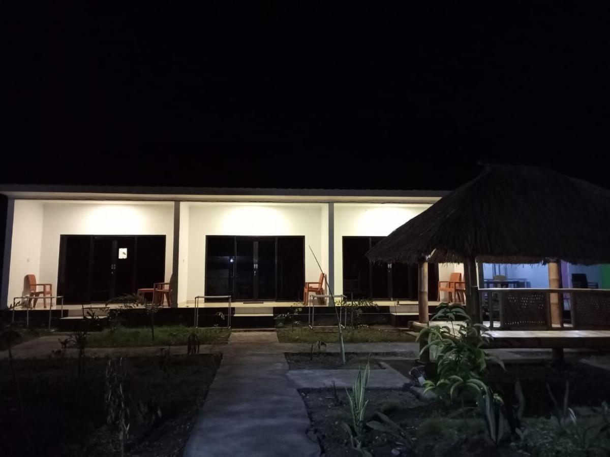 Simpang Hostel Kuta  Exterior foto